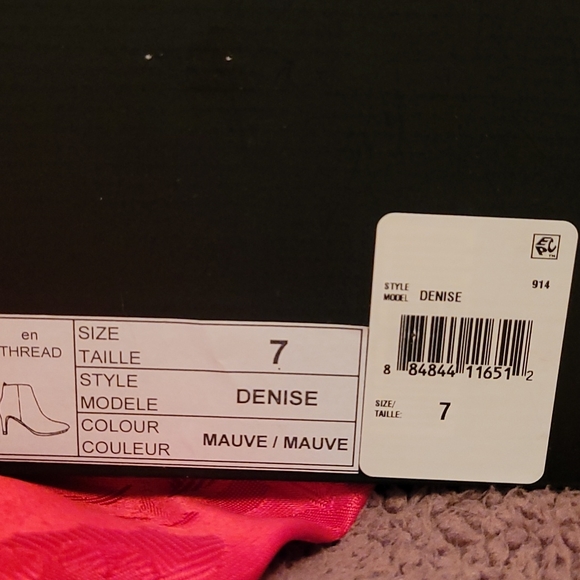 Shoes - Picture 4 of 4